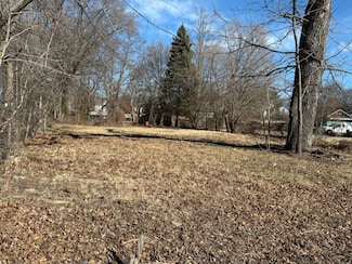 714 Grand Ave, Waukegan, IL 60085