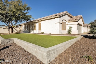 1672 E Gail Dr, Chandler, AZ 85225