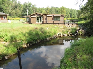 740 Sliding Rock Rd, Pickens, SC 29671