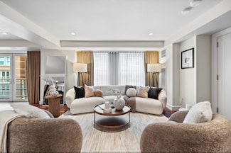 4 Battery Wharf Unit 4504, Boston, MA 02109