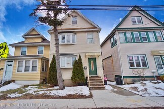 368 Morningstar Rd, Staten Island, NY 10303