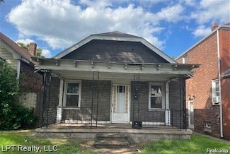 27 Orchard St, River Rouge, MI 48218