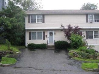 8 Stowell Ave, Worcester, MA 01606