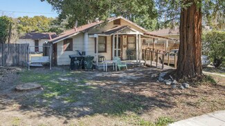 440 N Orchard Dr, Burbank, CA 91506