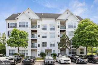 15614 Everglade Ln Unit 201, Bowie, MD 20716