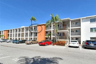 2335 Canal Dr Unit F35, Bradenton, FL 34207