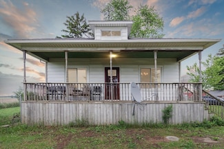 633 S Van Dyke Rd, Marlette, MI 48453