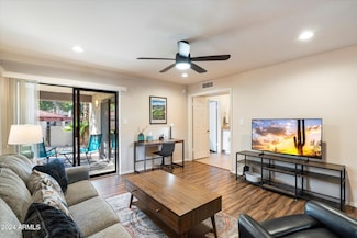 9460 N 92nd St Unit 116, Scottsdale, AZ 85258