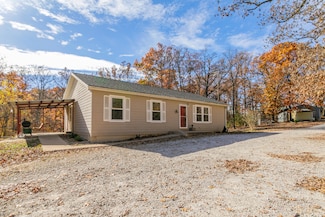 12044 N Silver Fork Hill Rd, Columbia, MO 65202