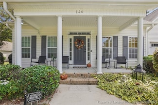120 Timberwood Dr, Carthage, NC 28327