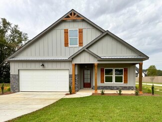 595 Littlefield Rd, Taylor, AL 36301