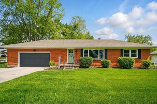 916 Wellington Dr, Springfield, OH 45506