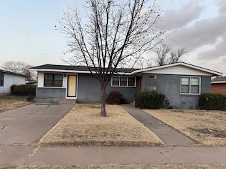 2203 40th St, Snyder, TX 79549