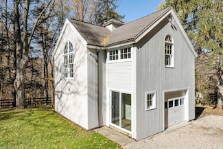 233 Long Ridge Rd, Bedford, NY 10506