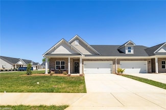 301 Beeson Ct, Clemmons, NC 27012