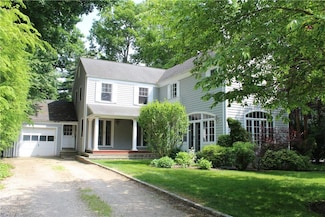 724 Forest Ave, Mamaroneck, NY 10543