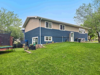 3715 Lawrence Dr, Rapid City, SD 57701