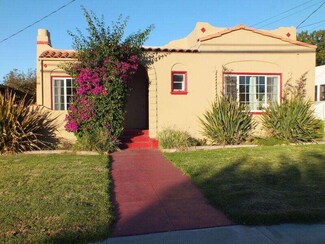 111 Maple St, Salinas, CA 93901