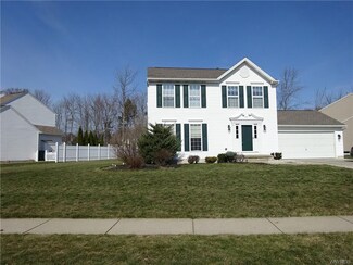 1578 Evergreen Dr, Lake View, NY 14085