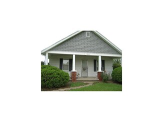 10464 Highway O, Orrick, MO 64077