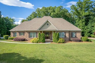 934 Gallimore Dairy Rd, High Point, NC 27265