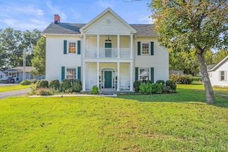 314 4th Ave NW, Winchester, TN 37398