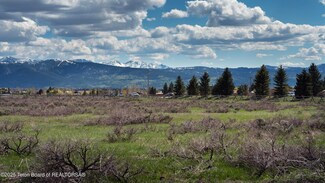 566 Amy Ln, Driggs, ID 83422