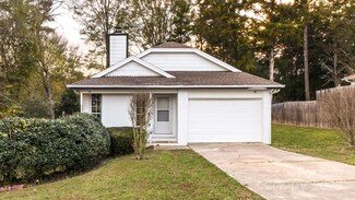 9001 Vicksburg Rd, Charlotte, NC 28227