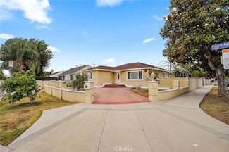 6355 Peach Ave, Van Nuys, CA 91411