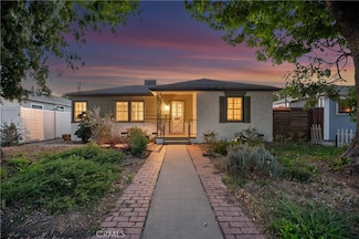 6939 White Oak Ave, Reseda, CA 91335