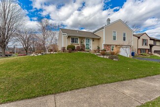 101 E Mcclellan St, Bartlett, IL 60103
