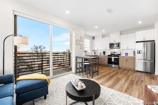 5256 N Federal Blvd Unit 215, Denver, CO 80221