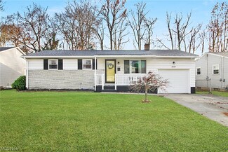 1837 Lemont Dr, Youngstown, OH 44514