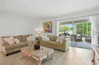 14 Watercolor Way Unit 14, Naples, FL 34113