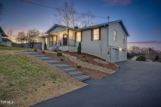 108 Ginger Ln, Johnson City, TN 37601