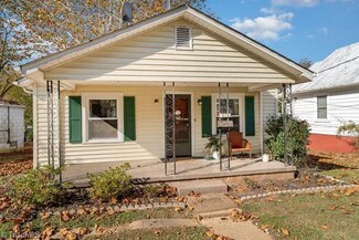 812 Johnson St, Reidsville, NC 27320