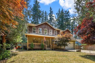 361 E Mountain View Dr, Allyn, WA 98524