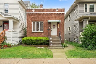 217 Circle Ave, Forest Park, IL 60130
