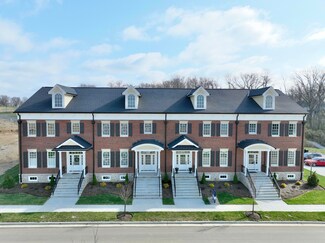 1079 Walburg Ave, Villa Hills, KY 41017