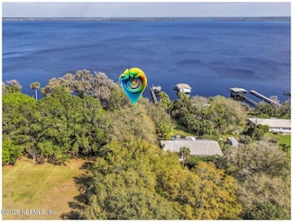 253 S Prospect St, Crescent City, FL 32112