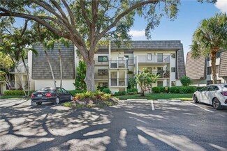 1637 Spoonbill Ln Unit 1637, Naples, FL 34105