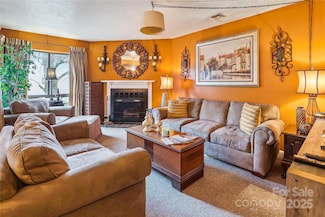 4811 Spring Lake Dr Unit C, Charlotte, NC 28212