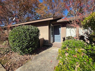 4 Fresca Ln, Hot Springs Village, AR 71909