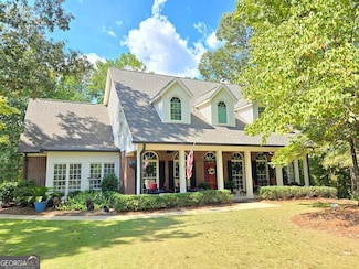 102 Canterbury Dr, Lagrange, GA 30241