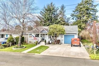 333 NE 7th St, Newport, OR 97365