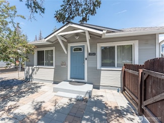 1004 Millerdale Ave, Wenatchee, WA 98801