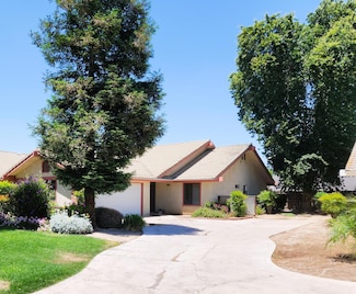 5237 E Lyell Ave Unit 103, Fresno, CA 93727