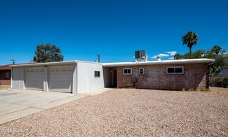 6409 E Hayne St, Tucson, AZ 85710