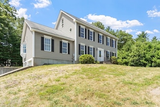 37 Summer Hill Rd, Dracut, MA 01826