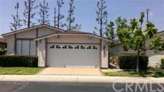 1517 Wood Lake Unit 6, Santa Ana, CA 92705